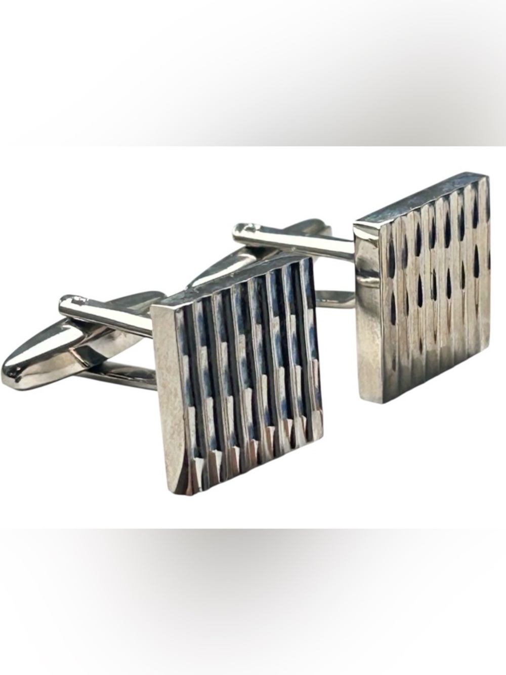 CUFF LINKS SILVER TONE IN BOX